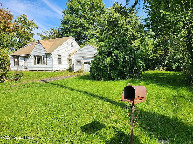 2nd image of 41 Western Avenue