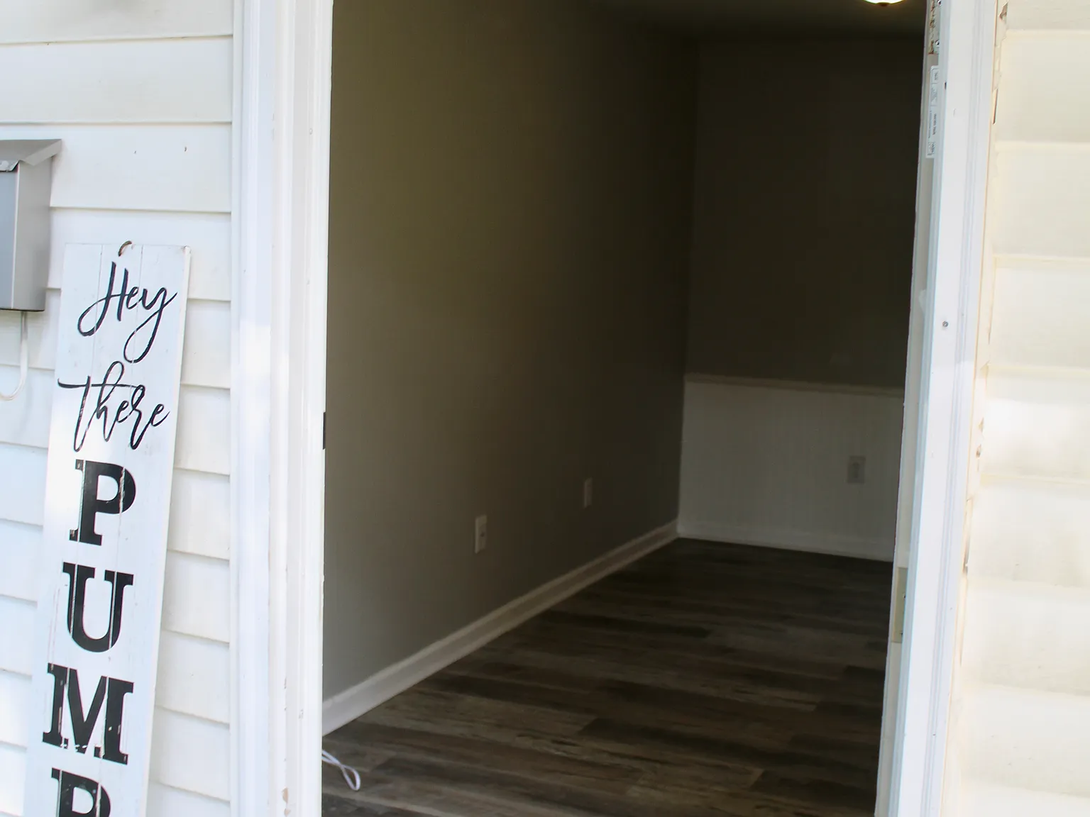 1 bed, 700 sqft, $1,250 — Photo 3