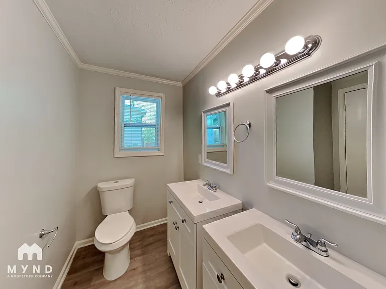 1407 Sycamore Dr NW — Photo 17