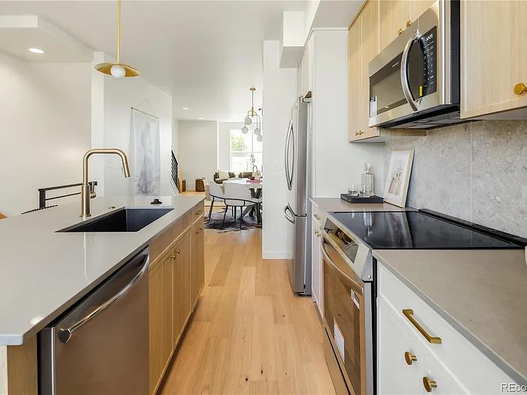 4825 W 10th Ave — Photo 5