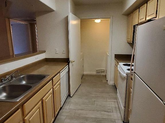 4th image of 555 E Silverado Ranch Blvd Unit 1151