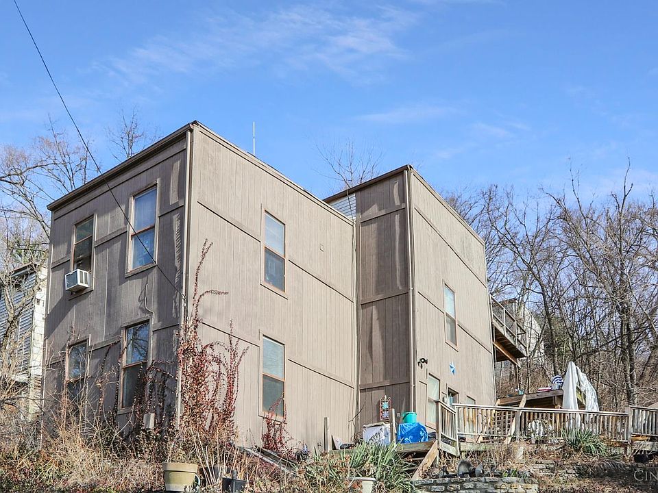 1st image of 2121 Renner Pl