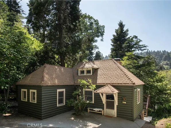 792 Lords Ln, Lake Arrowhead, CA 92352