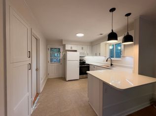 101 Hillview St APT 3, Carrboro, NC 27510