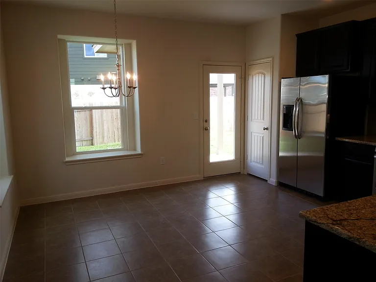2504 McDonald Way — Photo 24