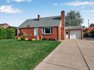 4793 Kennison Pkwy, Hamburg, NY 14075