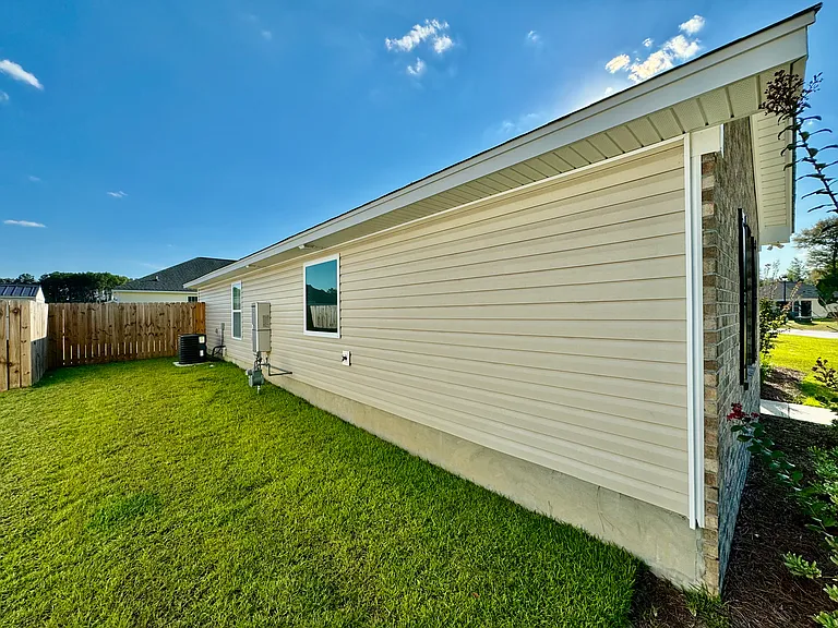 3686 Saddleridge Dr — Photo 14