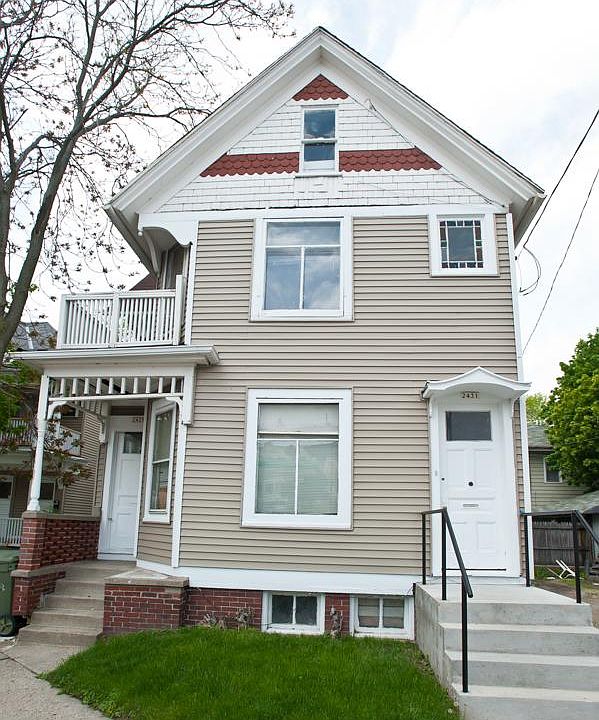 1st image of 2430 N Farwell Ave