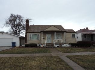 2132 W 14th Ave, Gary, IN 46404