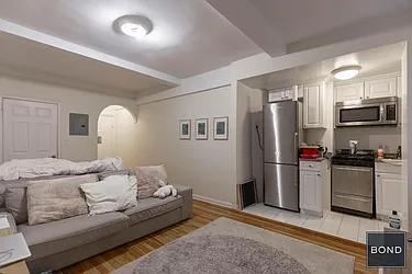 Rented by Bond New York