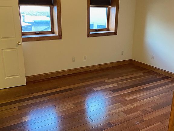 4th image of 432 Broadway APT 20