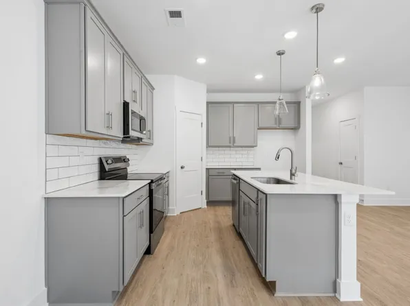 2900 Suzanne Landon Dr #I3, Murfreesboro, TN 37130