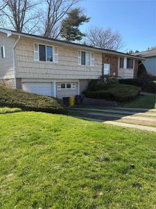 11 Delaware Avenue, Jericho, NY, 11753