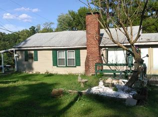 65 Joy Dr, Springville, TN 38256