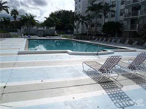 4th image of 486 NW 165th St #B305