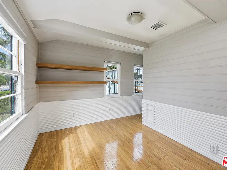 820 Crestmoore Pl — Photo 22