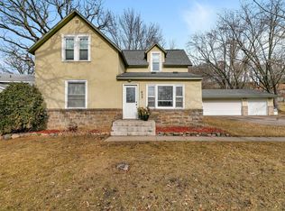 409 5th St S, Sauk Rapids, MN 56379