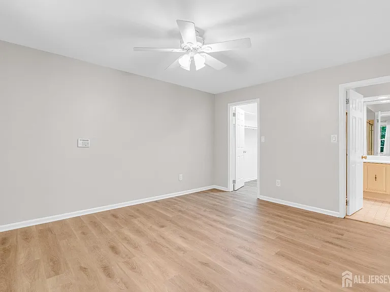 5101 Stonehedge Rd #5101 — Photo 17
