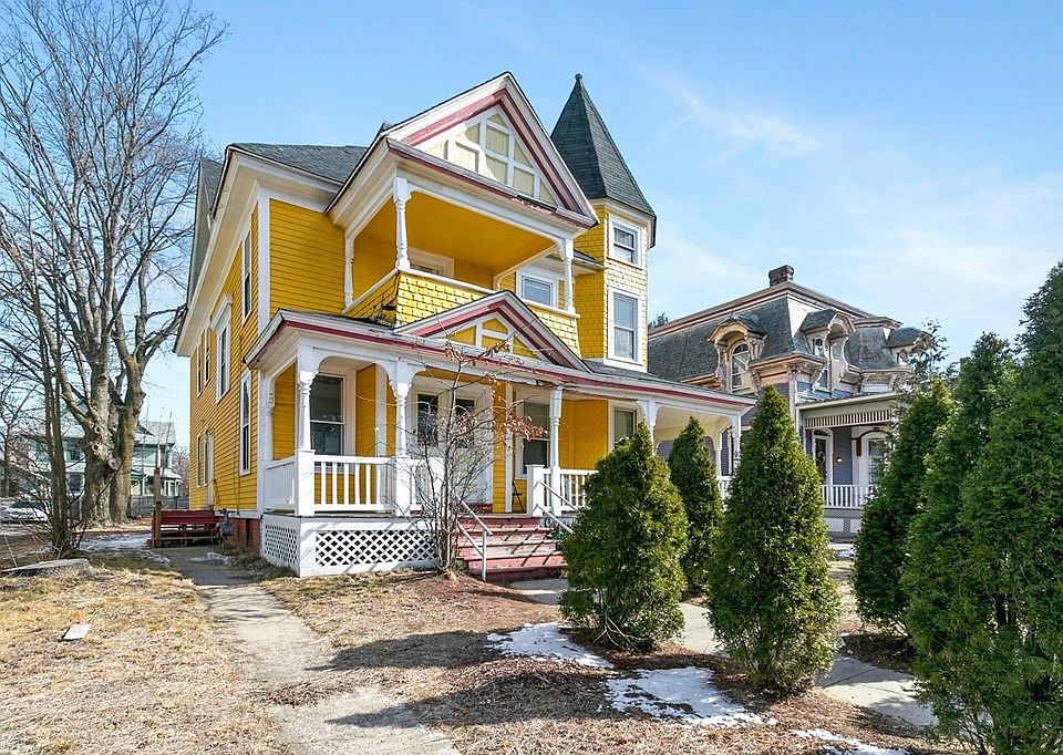 61 Thompson St, Springfield, MA 01109 Zillow