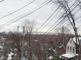 Woodside Ave, Staten Island, NY --