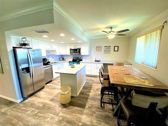 3rd image of 5801 N Atlantic Ave APT 210