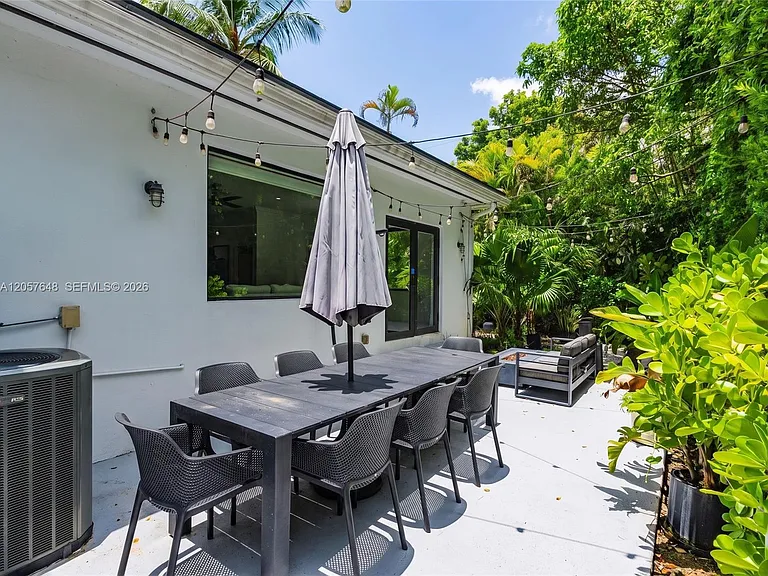 925 Algaringo Ave — Photo 18