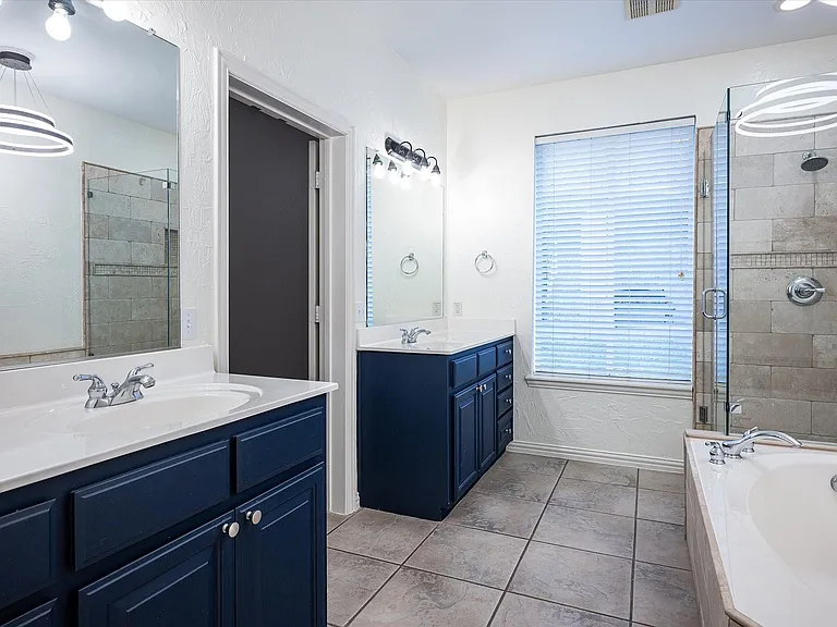 6812 Valley Brook Dr — Photo 14