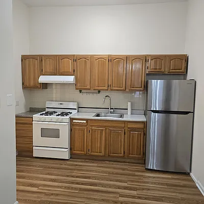 Rented by Karyn Shipsey, LREB | media 3