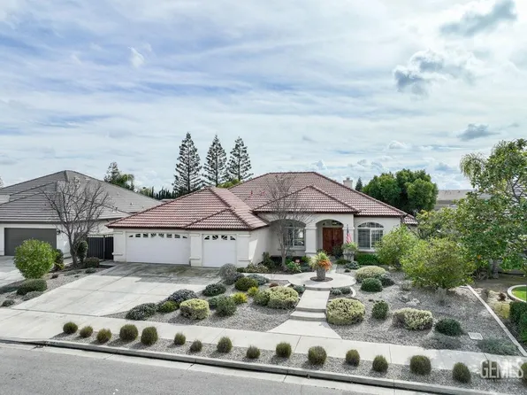 10813 Rustic Creek Dr, Bakersfield, CA 93312