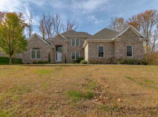 411 Mannington Ct, Evansville, IN 47711
