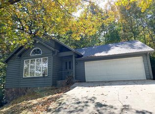 360 Stackstone Dr, Dalton, GA 30721