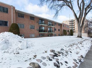605 7th St S APT 11, Fargo, ND 58103