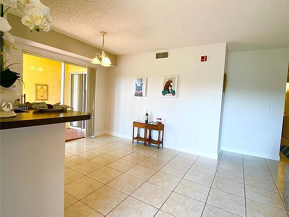 4th image of 7660 Westwood Dr APT 605