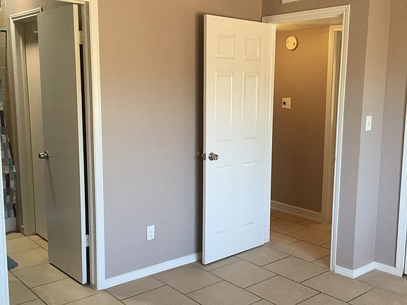 5th image of 11165 Paducah Ave