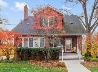 485 Hawthorne Blvd, Glen Ellyn, IL