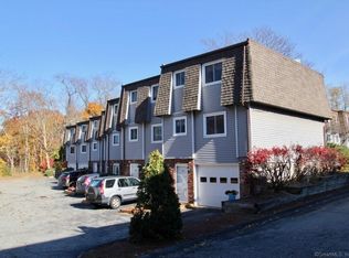 358 Hamilton Ave APT 15, Norwich, CT 06360