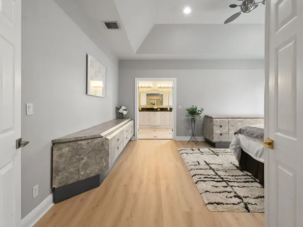 232 Sparrow Pt, Jupiter, FL 33458