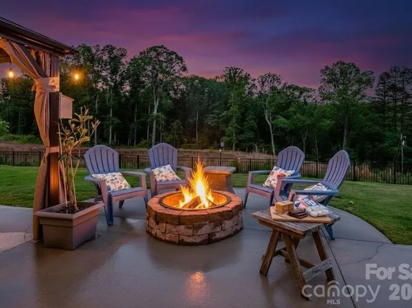 5189 Duck Ln, Catawba, NC 28609