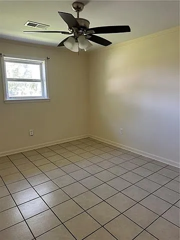 511 E Genie St #1 — Photo 8