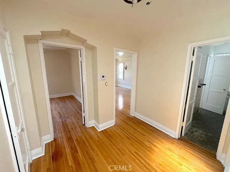 223 1/2 S Gale Dr — Photo 23
