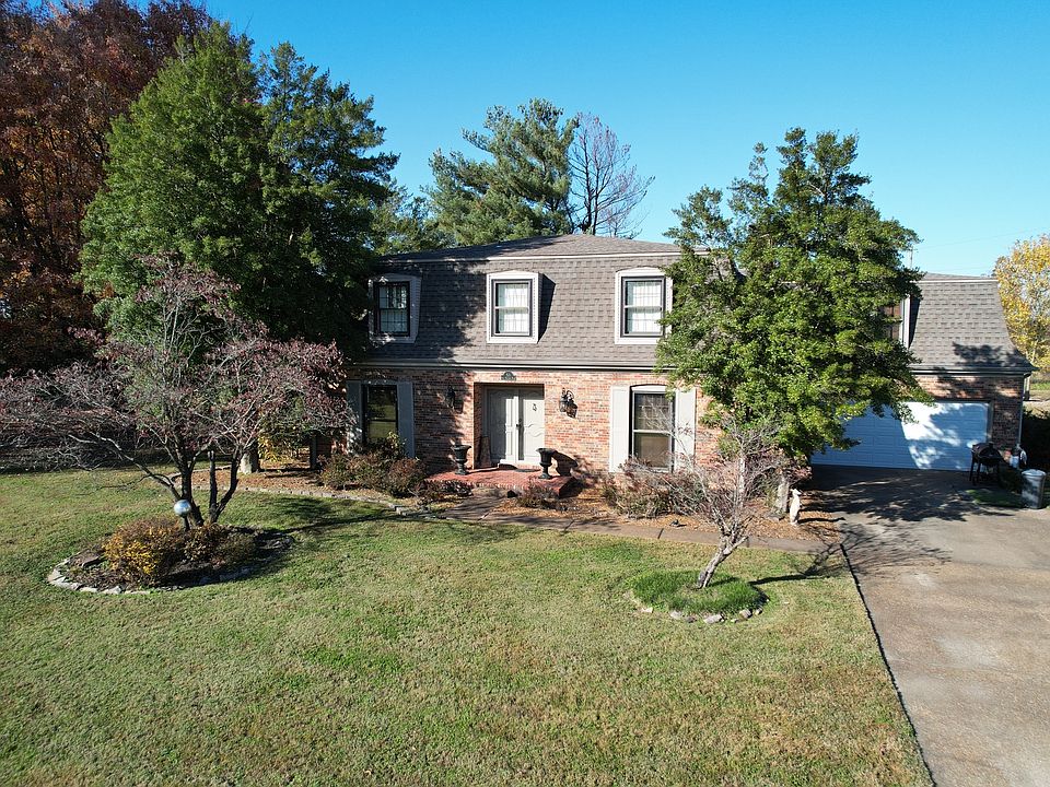 1st image of 53 Old Orchard Rd