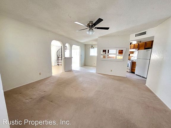 4th image of 4503 Buckeye Ave