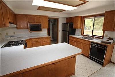 4th image of 2317 Peach Ave NW