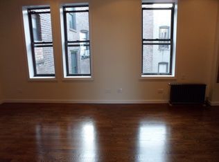 6946 Myrtle Ave, Glendale, NY 11385