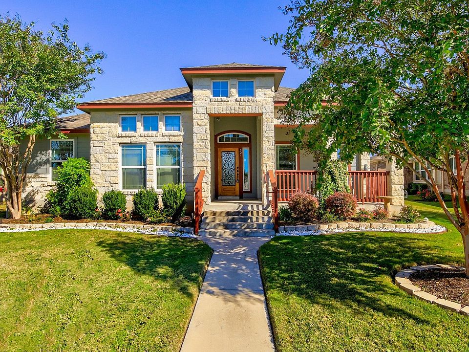 1st image of 804 Walnut Canyon Blvd