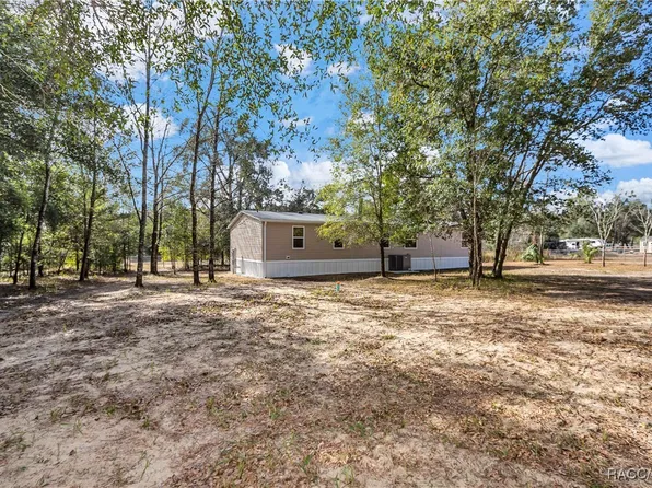 3261 E Oakton St, Hernando, FL 34442
