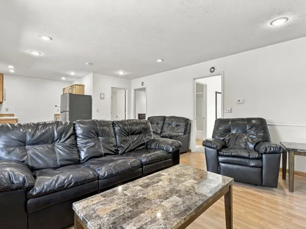 154 Deep Water Circle, Reeds Spring, MO 65737