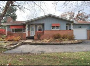 204 SW West Union St, Monticello, IL 61856