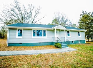 890 Hockett Rd, Manakin Sabot, VA 23103