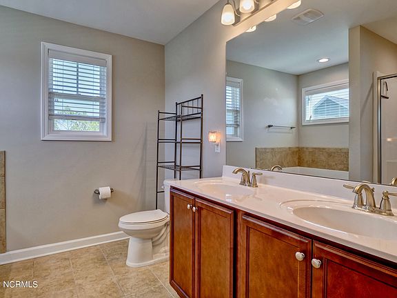 4th image of 5024 W Chandler Heights Dr